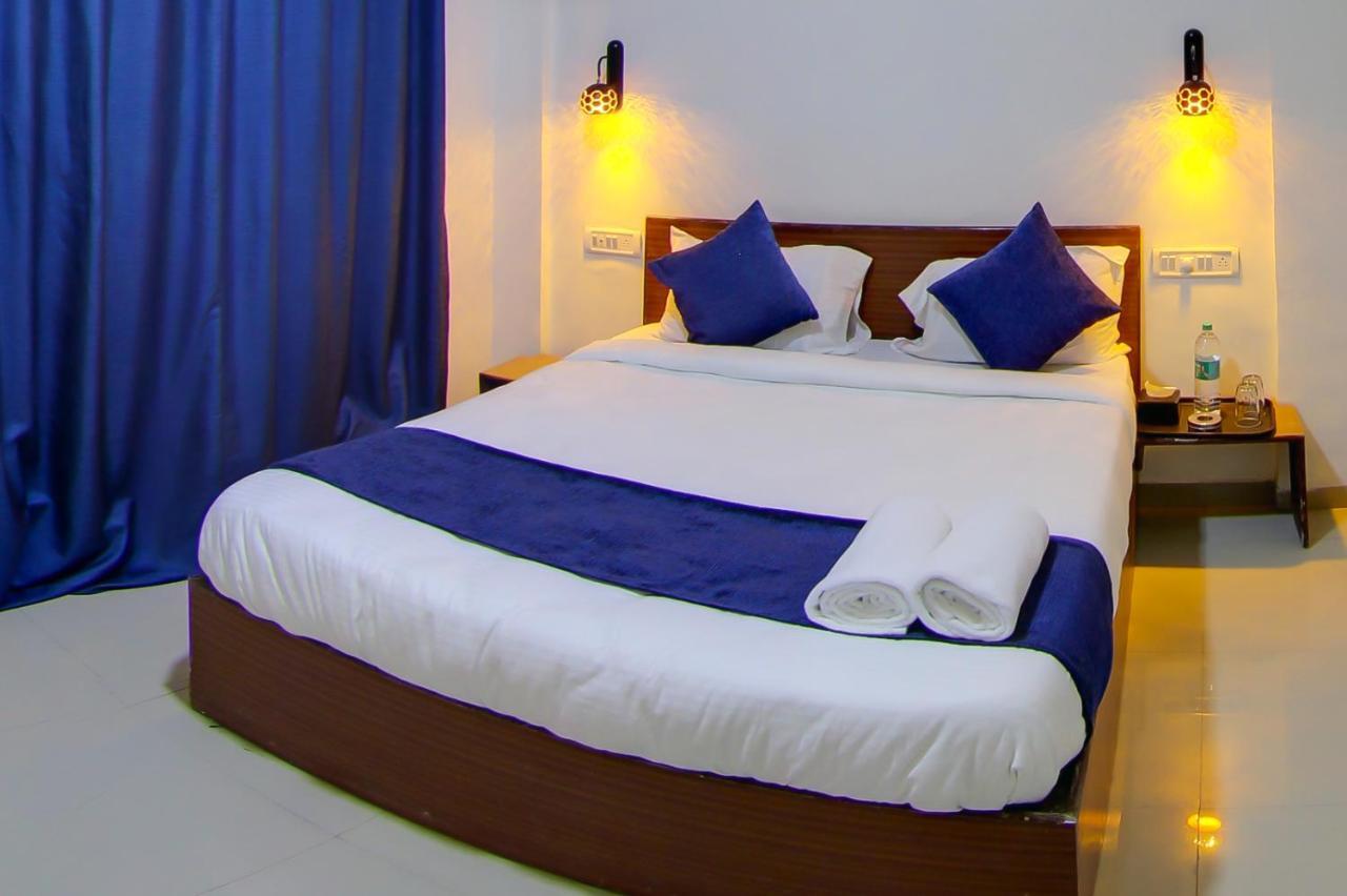 Hotel Rain Sky Inn Lonavala Exterior foto