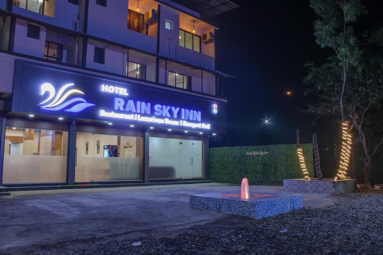 Hotel Rain Sky Inn Lonavala Exterior foto